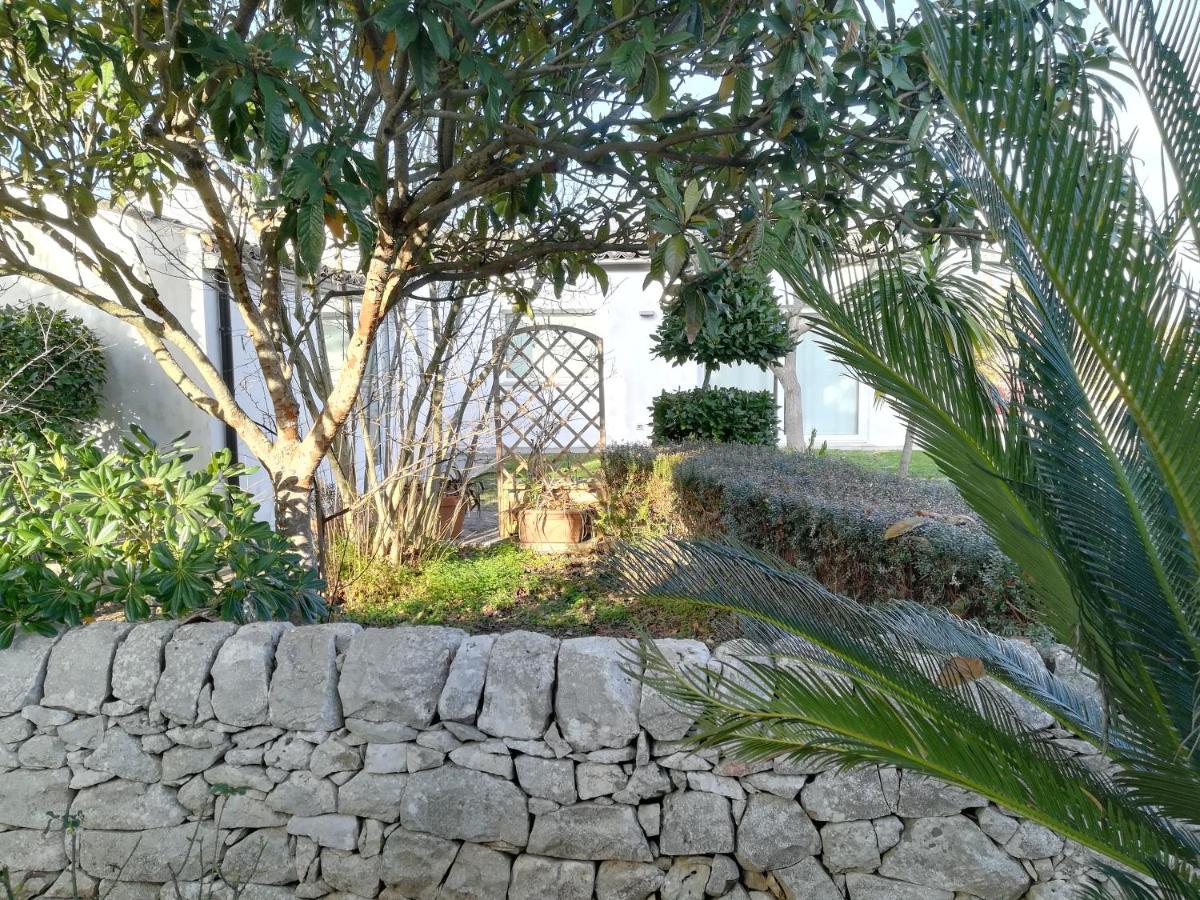 Casa Degli Avi Don Neli, Immersa Nella Natura Modica Exterior photo